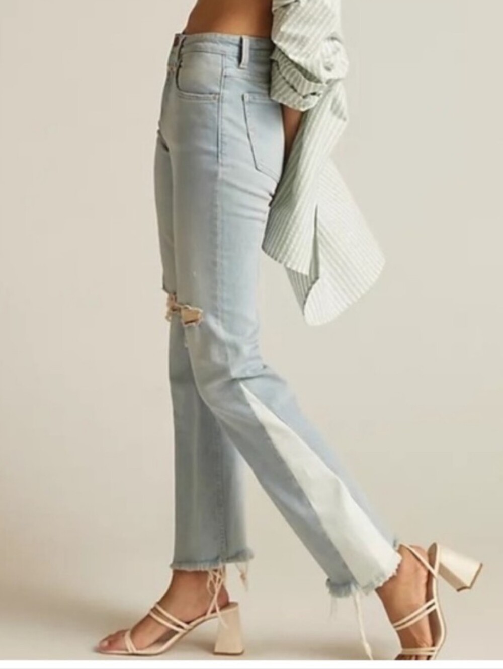 Closed Baylin High Rise Flare Jeans Light Wash Distressed Hem Organic Cotton